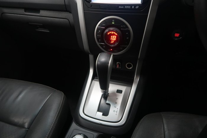 2015 Isuzu MU-X LS-T