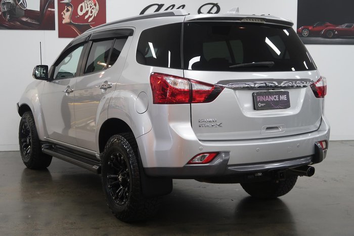 2015 Isuzu MU-X LS-T