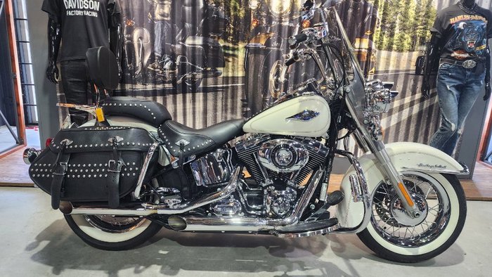 2014 HARLEY-DAVIDSON