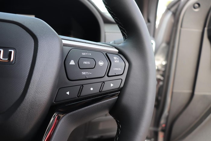 2025 Isuzu MU-X LS-T