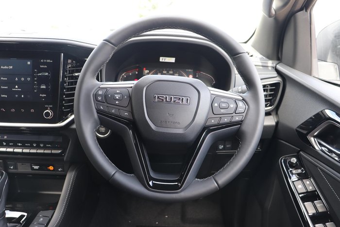 2025 Isuzu MU-X LS-T