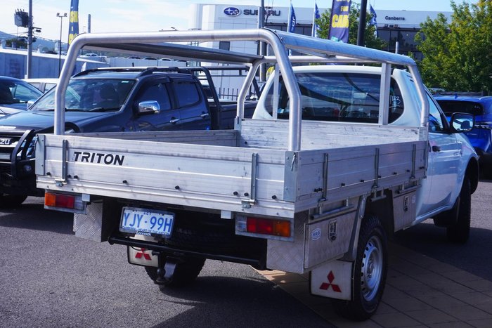 2014 Mitsubishi Triton GL