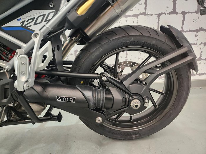 2025 Triumph Tiger 1200 Alpine Edition Tiger White