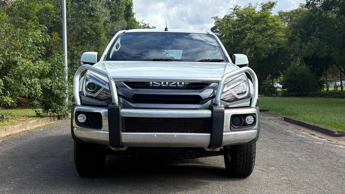2021 Isuzu MU-X LS-M