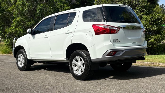 2021 Isuzu MU-X LS-M