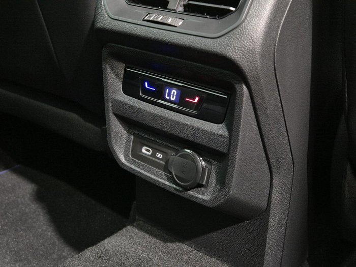 2023 Volkswagen Tiguan R