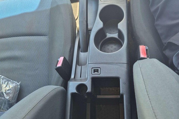 2010 Nissan Dualis ST J10 Series II MY10 Flame Red