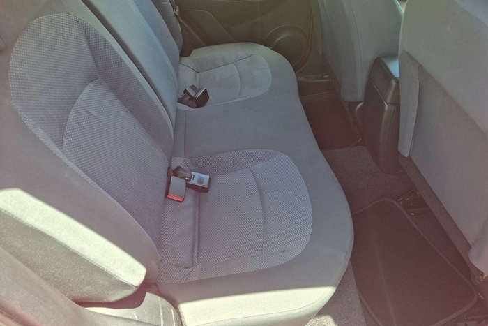 2010 Nissan Dualis ST J10 Series II MY10 Flame Red