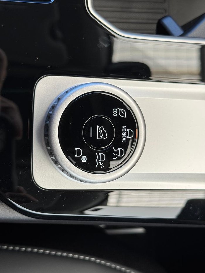 2025 Mitsubishi Outlander Aspire