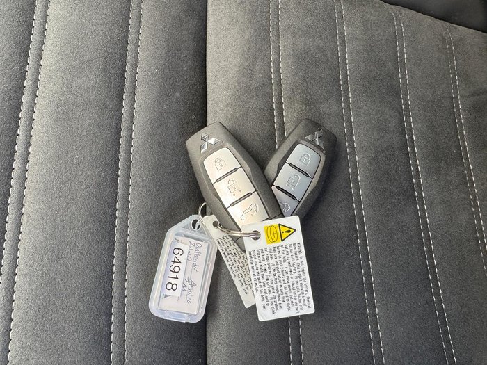 2025 Mitsubishi Outlander Aspire