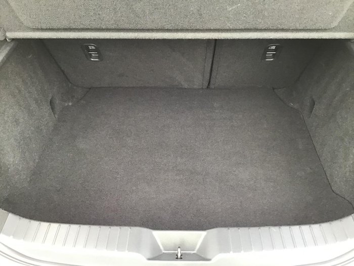 2024 Mazda 3 G20 Evolve