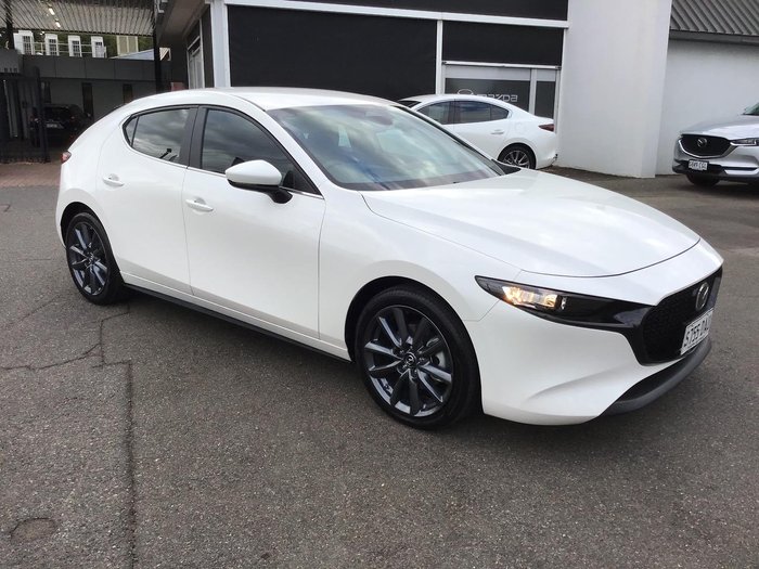 2024 Mazda 3 G20 Evolve