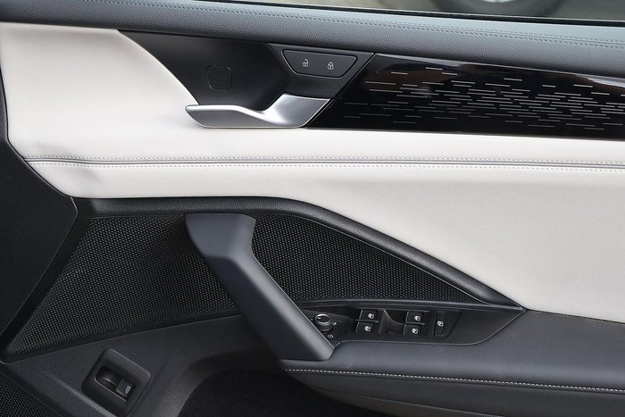 2025 Volkswagen Tiguan 150TSI Elegance