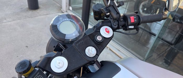 2018 HUSQVARNA VITPILEN 701 GREY