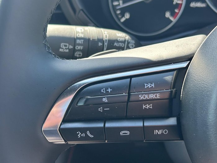 2025 Mazda 3 G25 Evolve SP