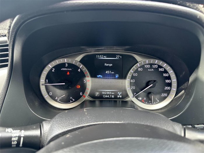 2019 Nissan Navara SL