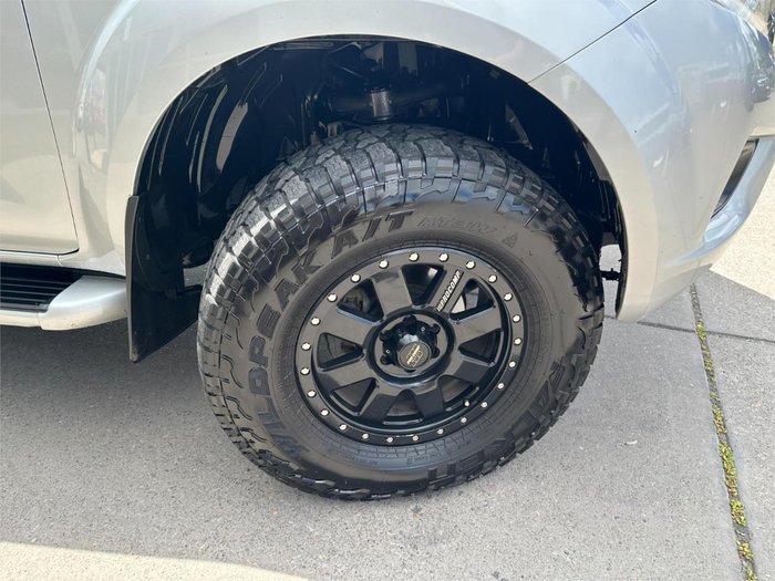 2019 Nissan Navara SL