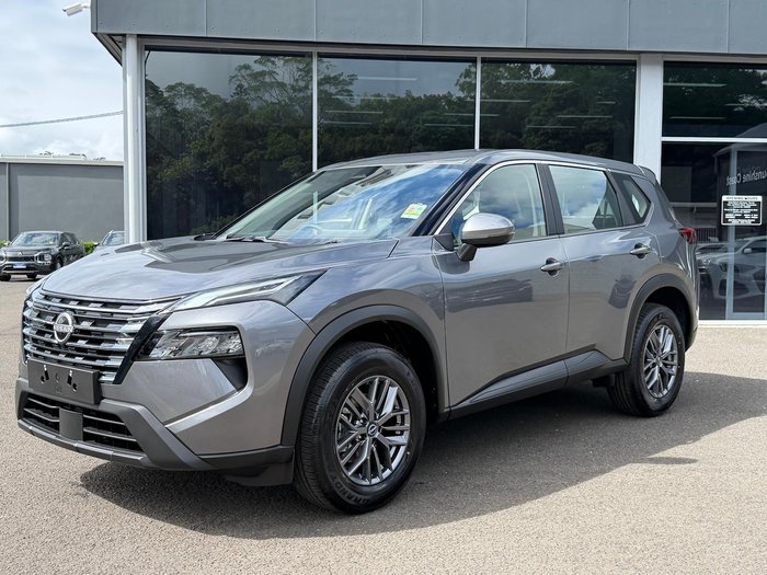 2025 Nissan X-TRAIL ST