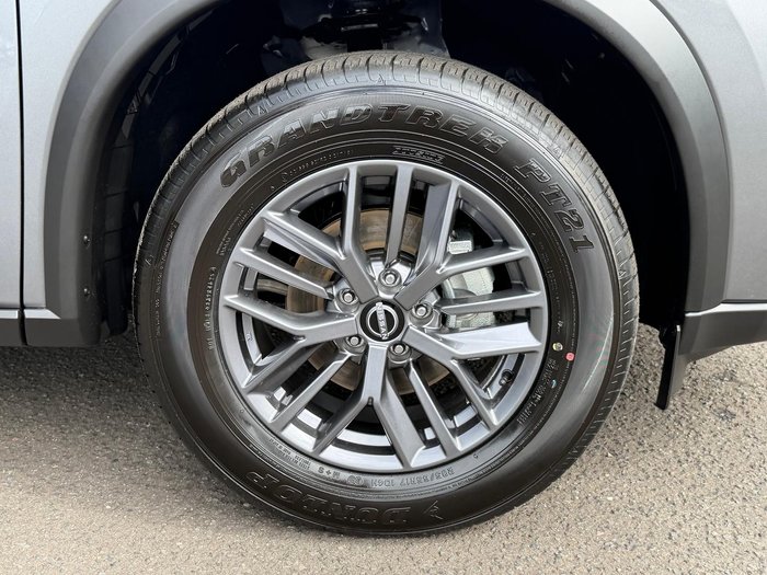 2025 Nissan X-TRAIL ST