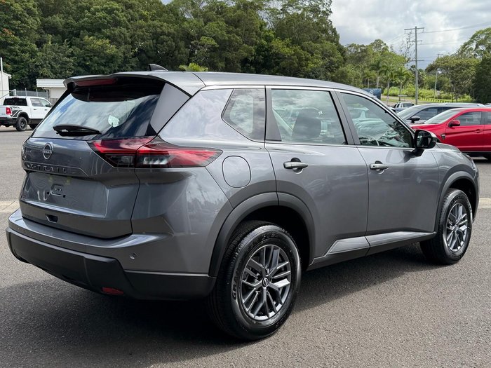 2025 Nissan X-TRAIL ST