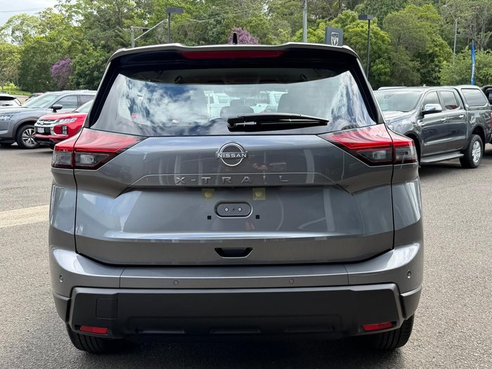 2025 Nissan X-TRAIL ST