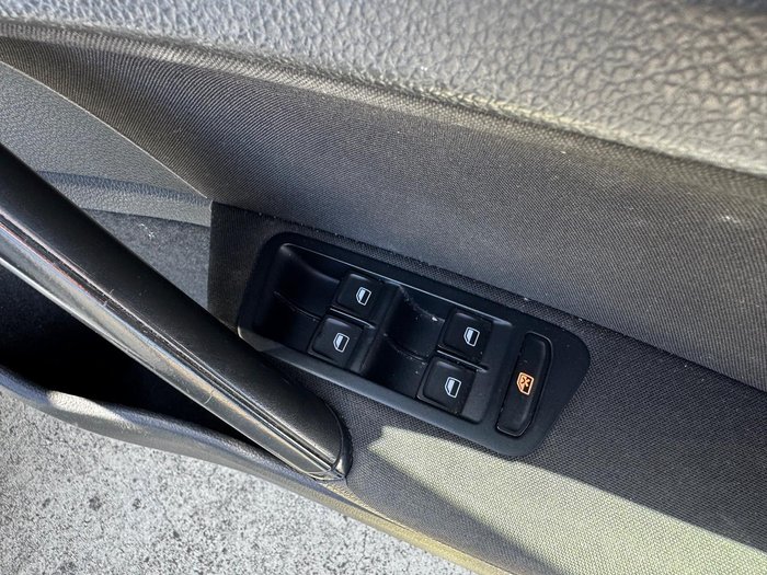 2013 Volkswagen Golf 90TSI 7 Pure White