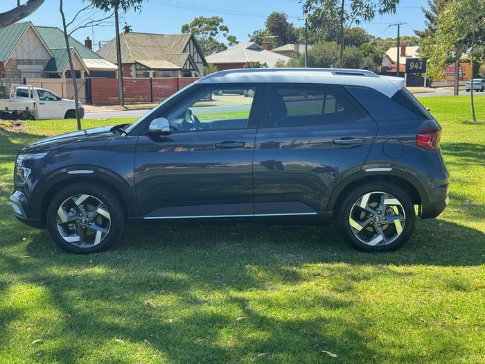 2019 Hyundai Venue Elite QX MY20 The Denim & Chalk White Roof