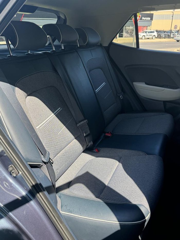 2019 Hyundai Venue Elite QX MY20 The Denim & Chalk White Roof