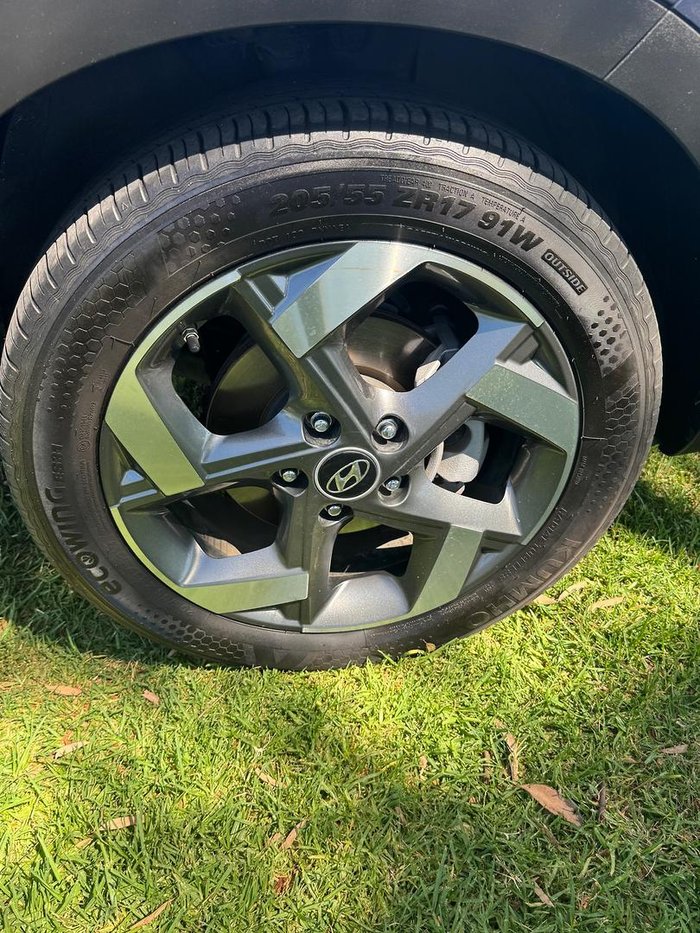 2019 Hyundai Venue Elite QX MY20 The Denim & Chalk White Roof