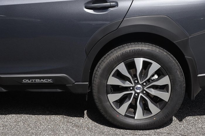 2025 Subaru Outback AWD Touring