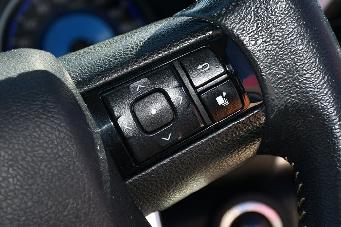 2016 Toyota Hilux SR5