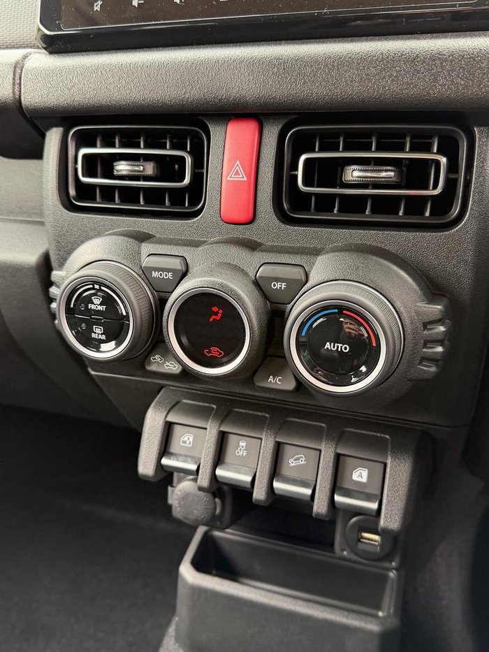 2025 Suzuki Jimny XL Heritage Edition