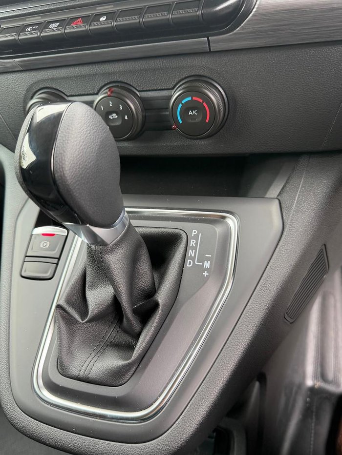 2025 Renault Kangoo L2 XFK MY25 Mineral White