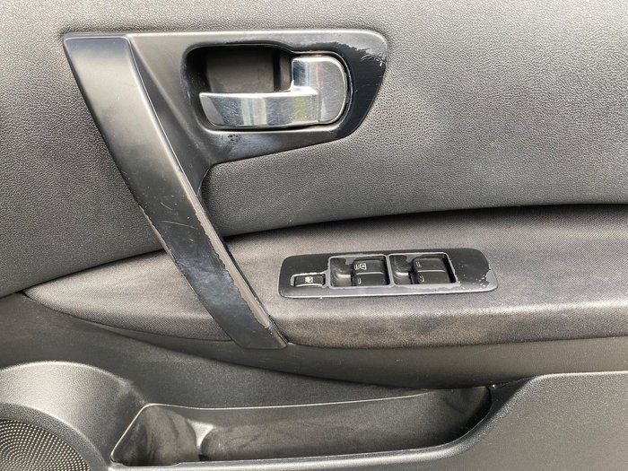 2011 Nissan Dualis ST J10 Series II MY10 Arctic White