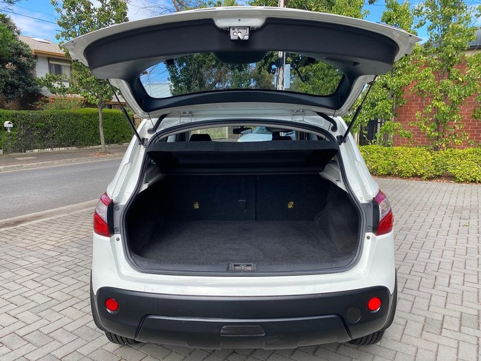 2011 Nissan Dualis ST J10 Series II MY10 Arctic White