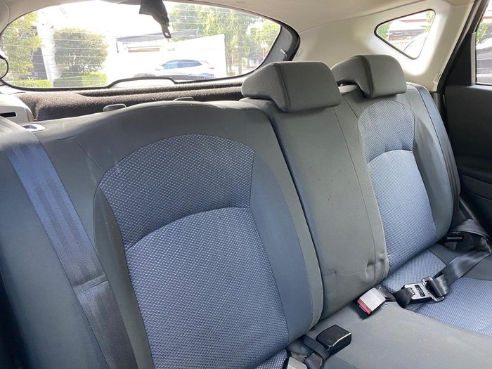 2011 Nissan Dualis ST J10 Series II MY10 Arctic White