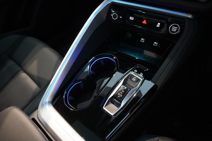 2025 Audi Q5 TFSI 150kW