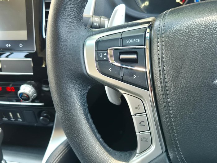 2022 Mitsubishi Pajero Sport GLX