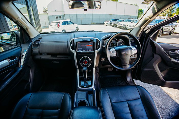 2017 Isuzu MU-X LS-T