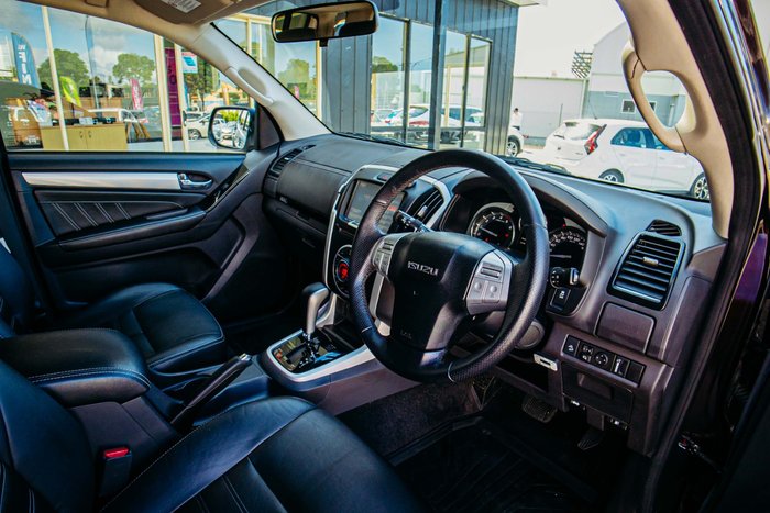 2017 Isuzu MU-X LS-T