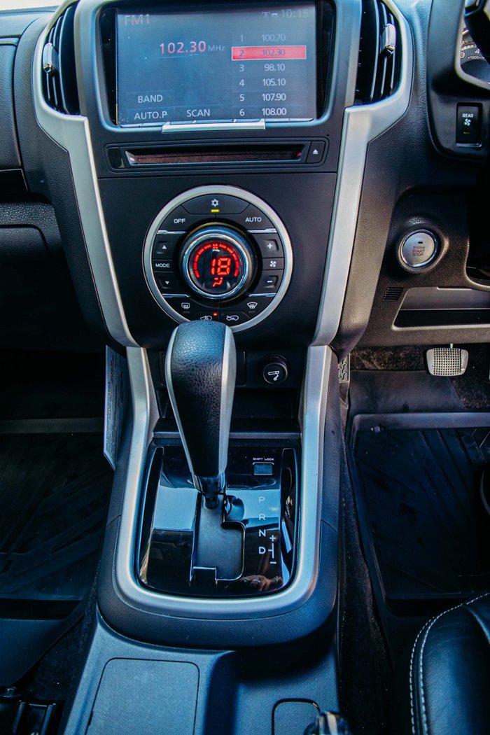 2017 Isuzu MU-X LS-T