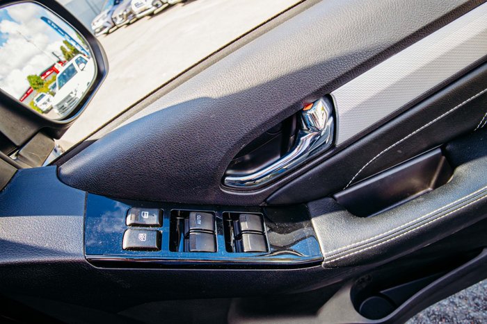 2017 Isuzu MU-X LS-T