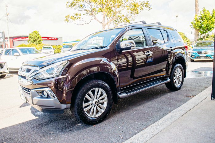 2017 Isuzu MU-X LS-T
