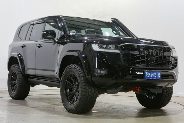 2023 Toyota Landcruiser Sahara