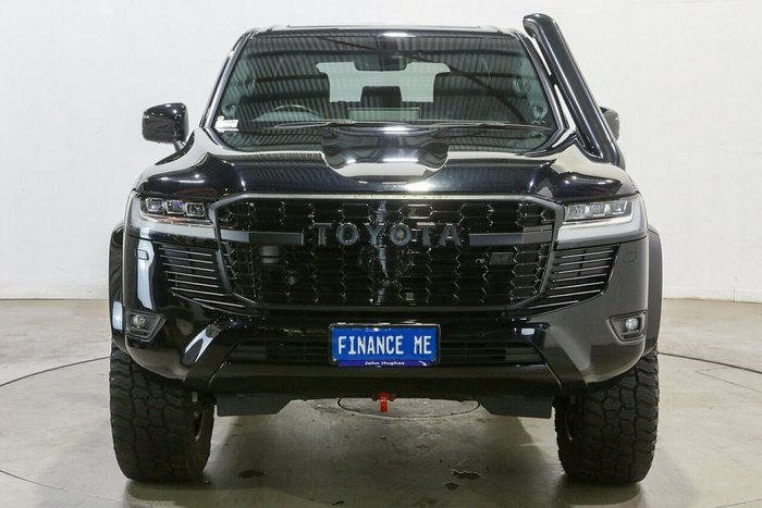 2023 Toyota Landcruiser Sahara