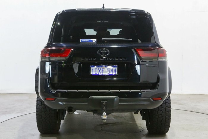 2023 Toyota Landcruiser Sahara