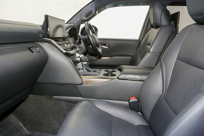 2023 Toyota Landcruiser Sahara