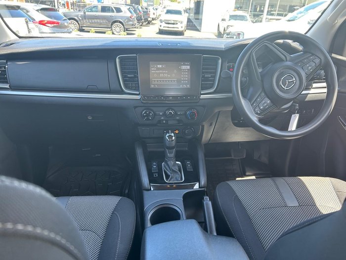 2024 Mazda BT-50 XT