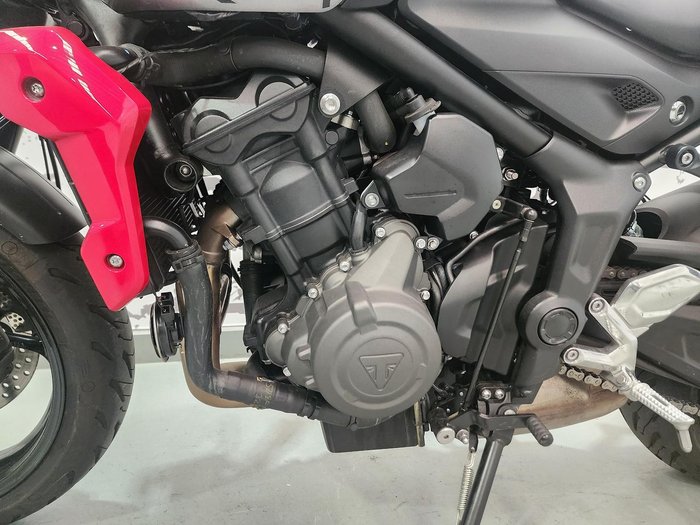 2022 Triumph Trident 660 Trident Silver