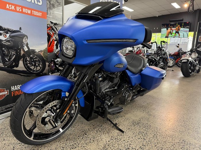 2026 Harley-Davidson Street Glide 117 (FLHX) Touring Blue
